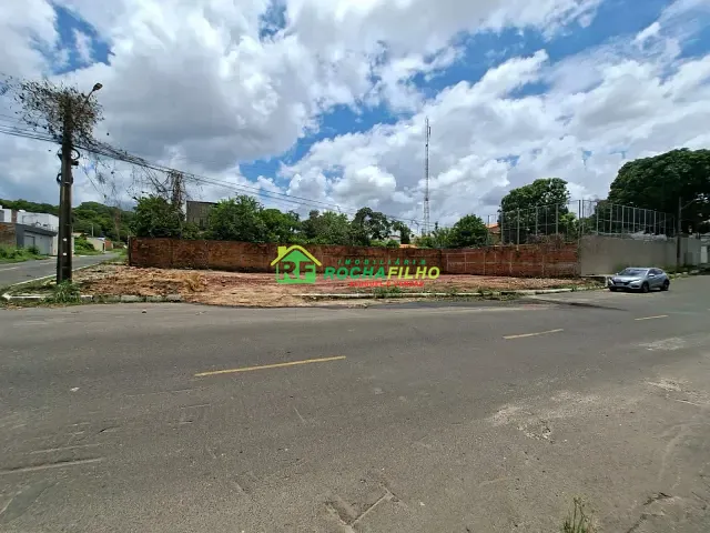 Terreno com 528m², à venda, no bairro Gurupi em Teresina