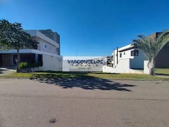 Terreno com 451m², à venda, no bairro Condomínio Residencial Monaco em São José Dos Campos
