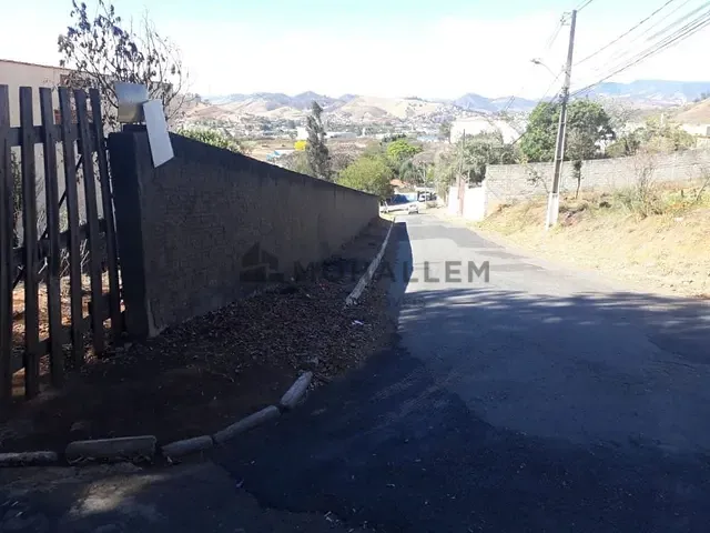 Terreno com 500m², à venda, no bairro Nações em Itajubá