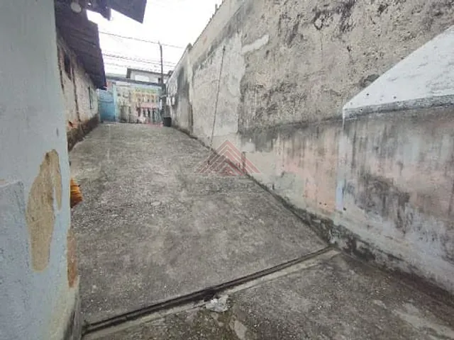 Terreno com 150m², à venda, no bairro Jardim Zaira em Mauá