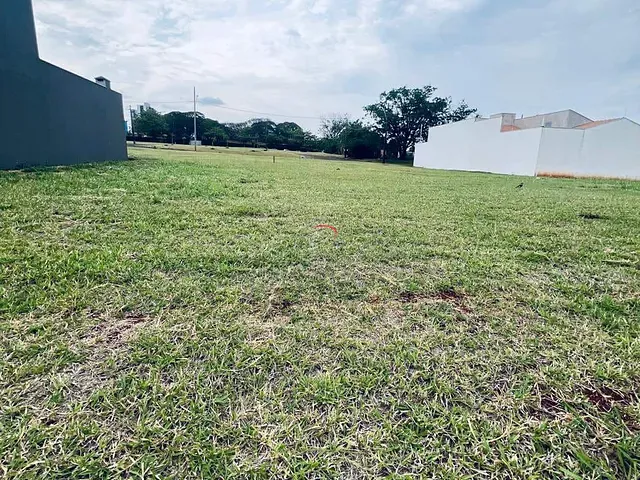 Terreno com 250m², à venda, no bairro Garden Park Residence em Londrina
