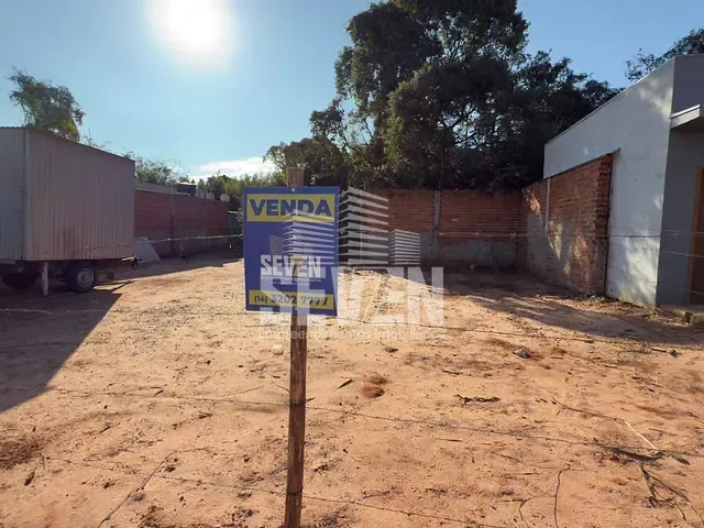 Terreno com 176m², à venda, no bairro Jardim Marabá em Bauru
