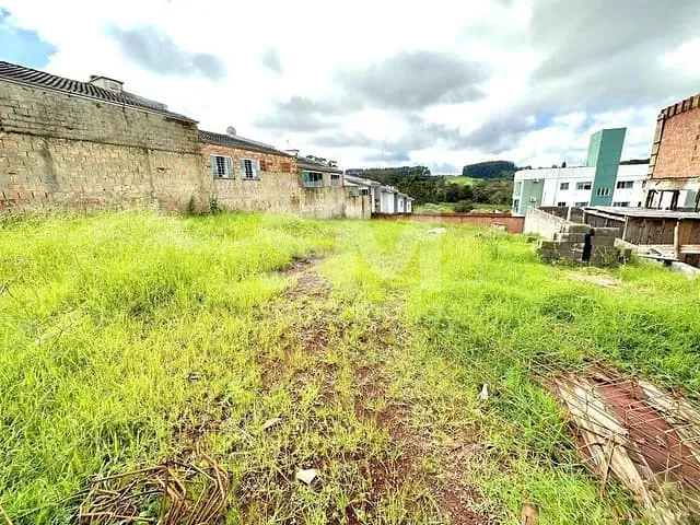 Terreno com 452m², à venda, no bairro Esplanada em Chapecó