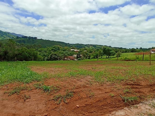 Terreno com 500m², à venda, no bairro Rio do Peixe em Cambuí