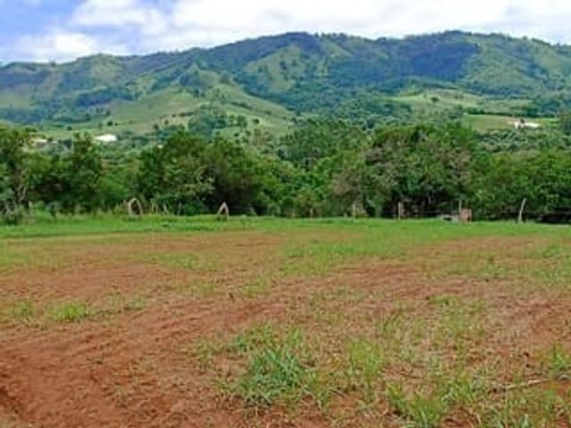 Terreno com 500m², à venda, no bairro Rio do Peixe em Cambuí