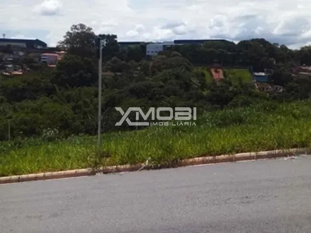 Terreno com 175m², à venda, no bairro Parque Petrópollis em Várzea Paulista