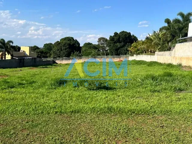 Terreno com 1553m², à venda, no bairro Loteamento São Pedro em Jaguariúna