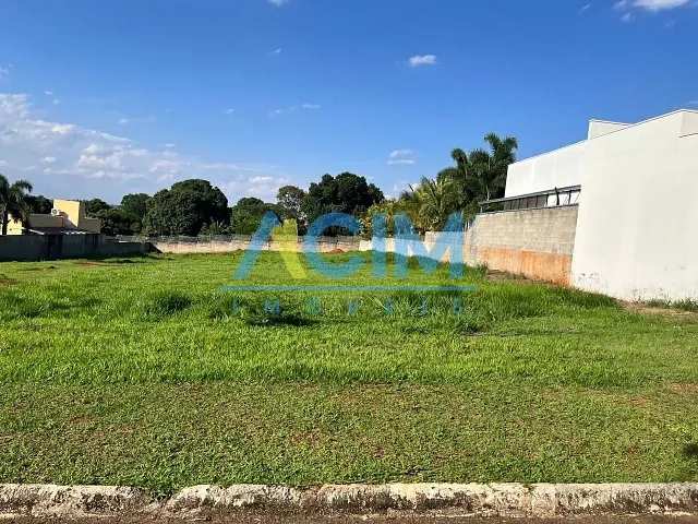 Terreno com 1553m², à venda, no bairro Loteamento São Pedro em Jaguariúna
