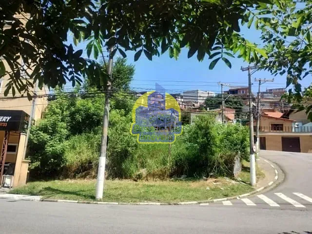 Terreno com 275m², à venda, no bairro Jardim D'Abril em Osasco