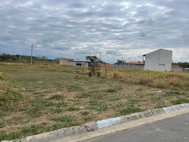 Terreno com 175m², à venda, no bairro Centro em Pindamonhangaba