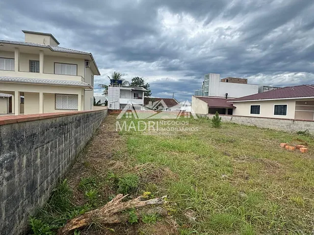 Terreno com 437m², à venda, no bairro Pinheira em Palhoça