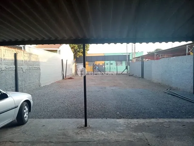 Terreno com 300m², à venda, no bairro Centro em Artur Nogueira
