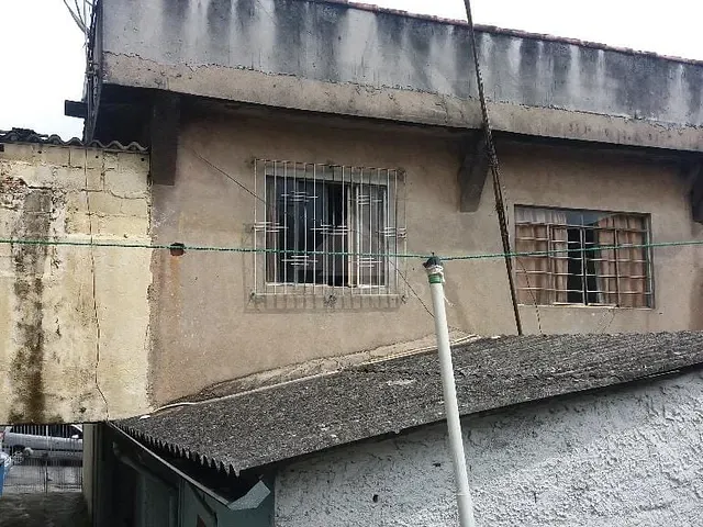 Terreno com 340m², à venda, no bairro Parque das Américas em Mauá