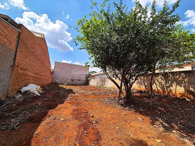 Terreno com 260m², à venda, no bairro Residencial dos Imigrantes em Holambra