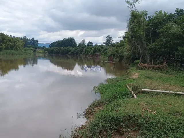 Terreno com 100000m², à venda, no bairro Residencial Vale das Acácias em Pindamonhangaba