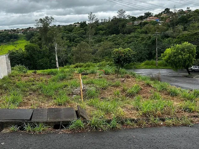 Terreno com 291m², à venda, no bairro Jardim Neman Sahyun em Londrina