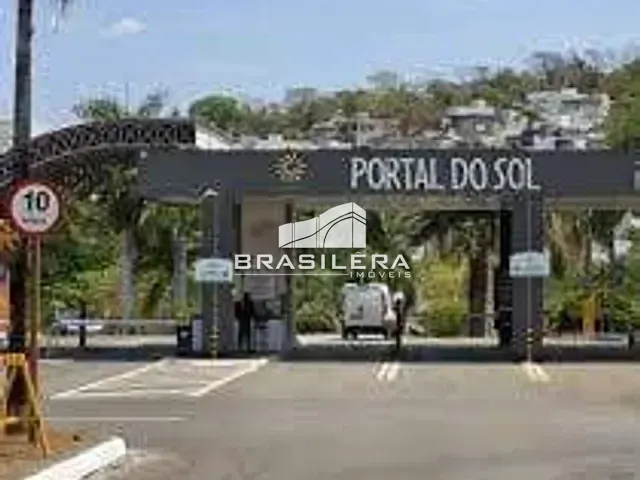 Terreno com 698m², à venda, no bairro Portal Do Sol Mendanha em Goiânia