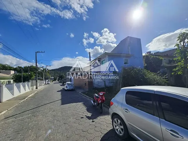 Terreno com 1223m², à venda, no bairro Guarda do Cubatão em Palhoça
