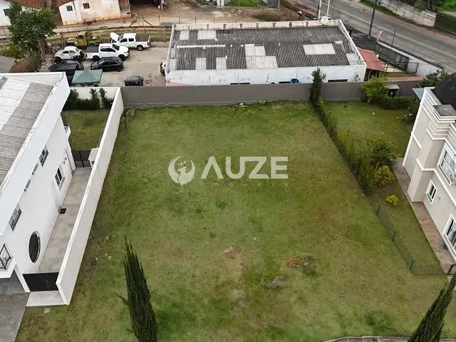 Terreno com 605m², à venda, no bairro Santa Felicidade em Curitiba