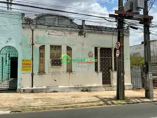 Terreno com 284m², à venda, no bairro Centro em Teresina