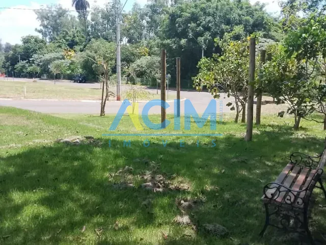 Terreno com 300m², à venda, no bairro Tanquinho Velho em Jaguariúna