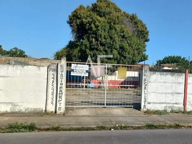 Terreno com 131m², à venda, no bairro Parque São Luís em Taubaté