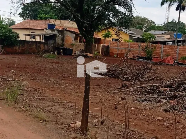 Terreno com 1934m², à venda, no bairro Ceboleiro em Rolândia