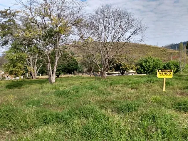 Terreno com 1200m², à venda, no bairro Estiva em Itajubá