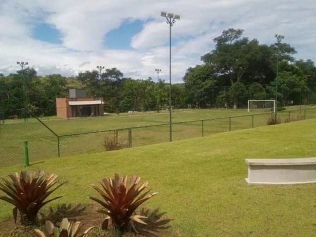 Terreno com 660m², à venda, no bairro Bairro do Grama em Caçapava