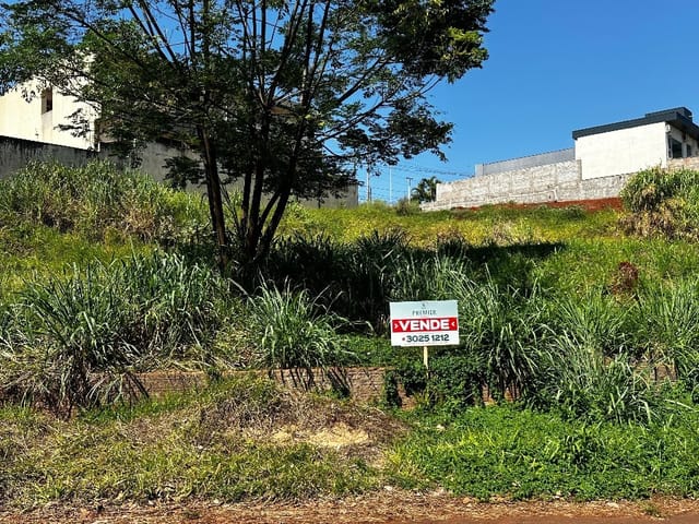 Foto do Terreno - Terreno à venda com 910m², frente para o Lago Igapó III -  Jd Tamandaré, Londrina/ PR | Premier Imóveis