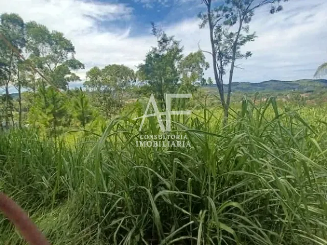 Terreno com 4380m², à venda, no bairro Chácaras Cataguá em Taubaté