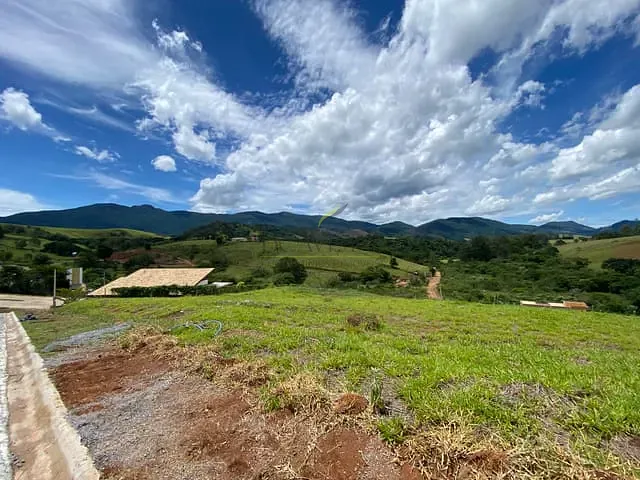 Terreno com 1000m², à venda, no bairro Residencial Eudorado em Joanópolis