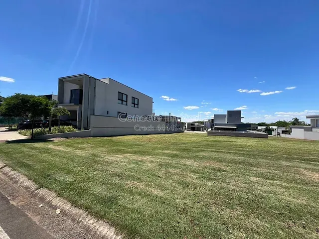 Terreno com 364m², à venda, no bairro Condomínio Flor D'Aldeia em Holambra