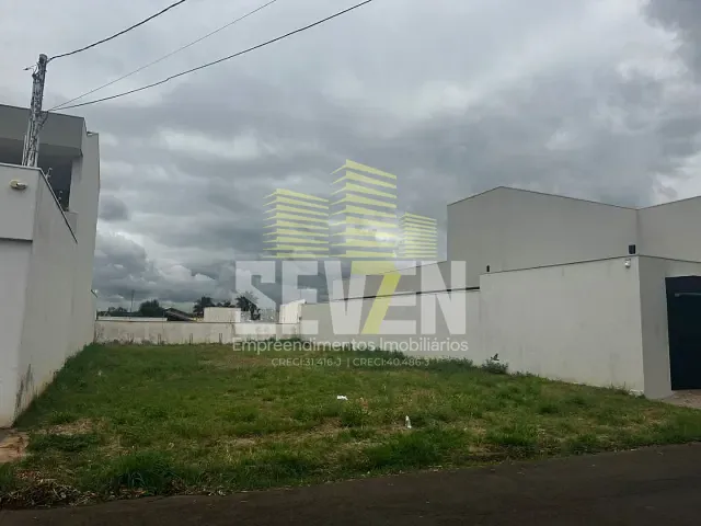 Terreno com 384m², à venda, no bairro Jardim Estoril em Bauru