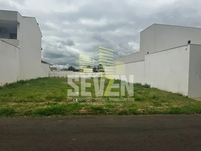 Terreno com 384m², à venda, no bairro Jardim Estoril em Bauru