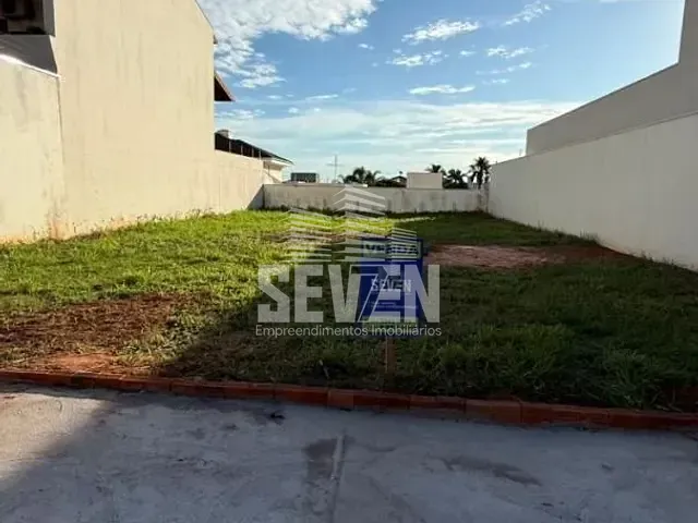Terreno com 384m², à venda, no bairro Jardim Estoril em Bauru