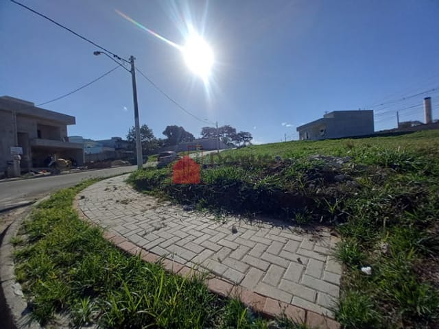 Terreno com 272m², à venda, no bairro Parque das Nações em Pindamonhangaba