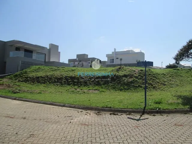 Terreno com 1044m², à venda, no bairro Condomínio Reserva do Paratehy em São José dos Campos