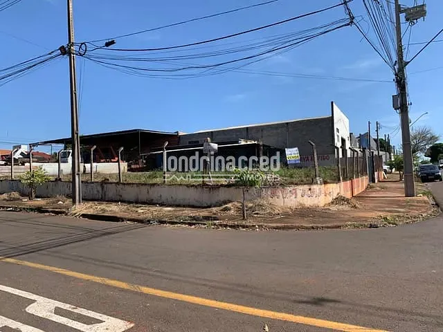 Terreno com 750m², à venda, no bairro Coliseu em Londrina