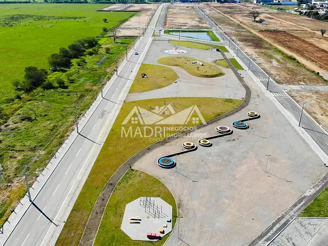 Terreno com 353m², à venda, no bairro São João (Margem Esquerda) em Tubarão