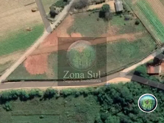 Terreno com 2029m², à venda, no bairro Vila Élvio em Piedade