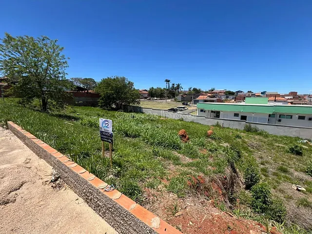 Terreno com 300m², à venda, no bairro Jardim Vila Rica II em Santo Antônio de Posse