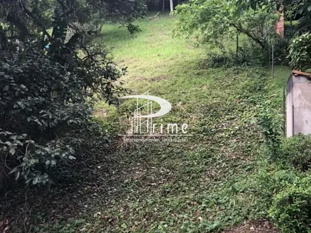 Terreno com 597m², à venda, no bairro Serra Grande em Niterói