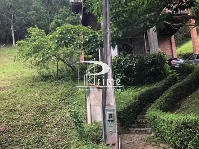 Terreno com 597m², à venda, no bairro Serra Grande em Niterói