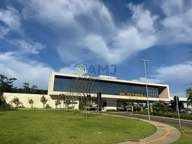 Terreno com 667m², à venda, no bairro Plateau d’Or Privilège em Goiânia