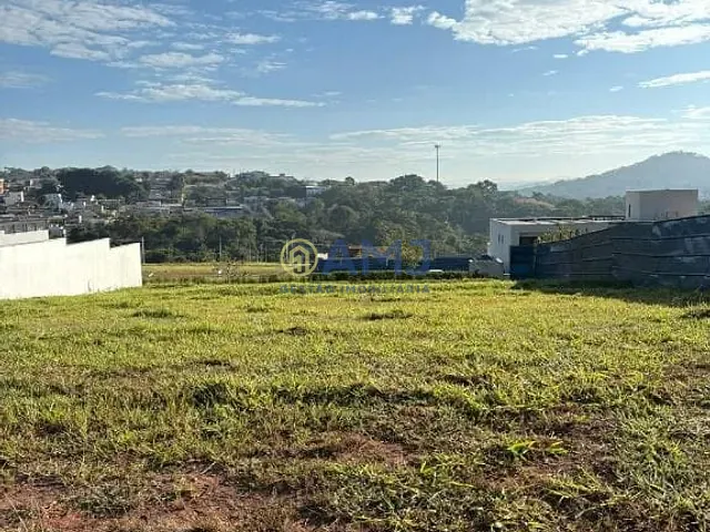 Terreno com 667m², à venda, no bairro Plateau d’Or Privilège em Goiânia