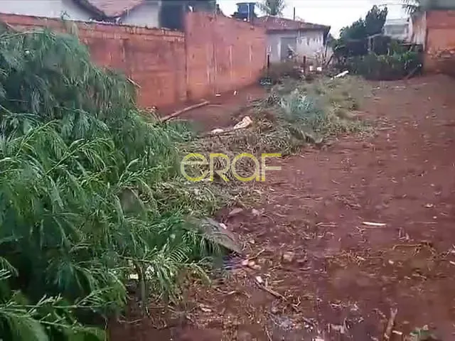 Terreno à venda, no bairro Jardim Califórnia em Formosa