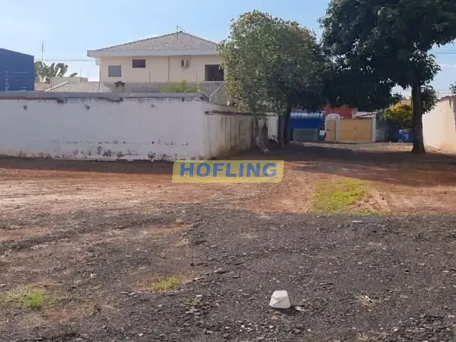 Terreno com 1050m², à venda ou para alugar, no bairro Estádio em Rio Claro