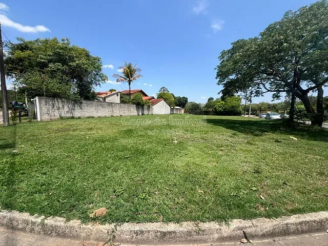 Terreno com 1141m², à venda, no bairro Chácaras Camanducaia em Holambra