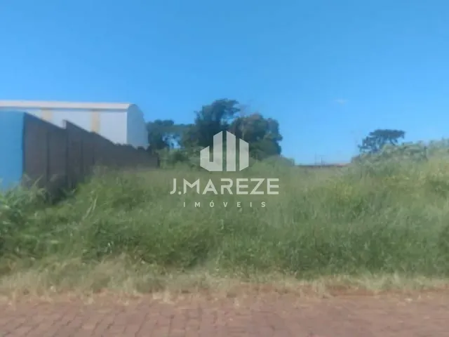 Terreno com 1200m², à venda, no bairro Parque Industrial das Confecções Danilo Berté em Apucarana